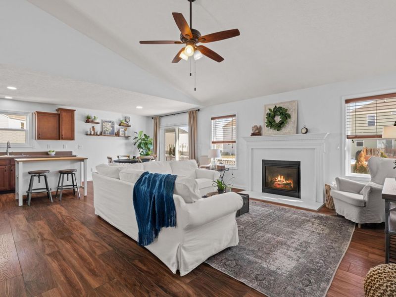 263 Glen Crossing Drive, Etna, OH 43062 Photo 8