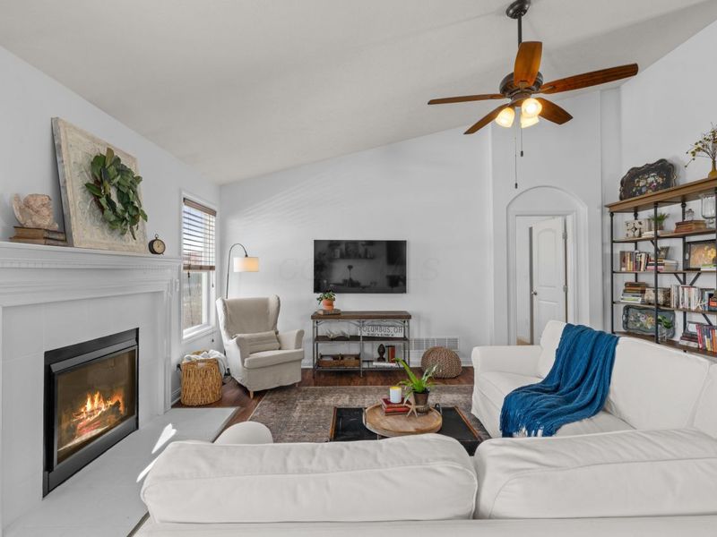 263 Glen Crossing Drive, Etna, OH 43062 Photo 9