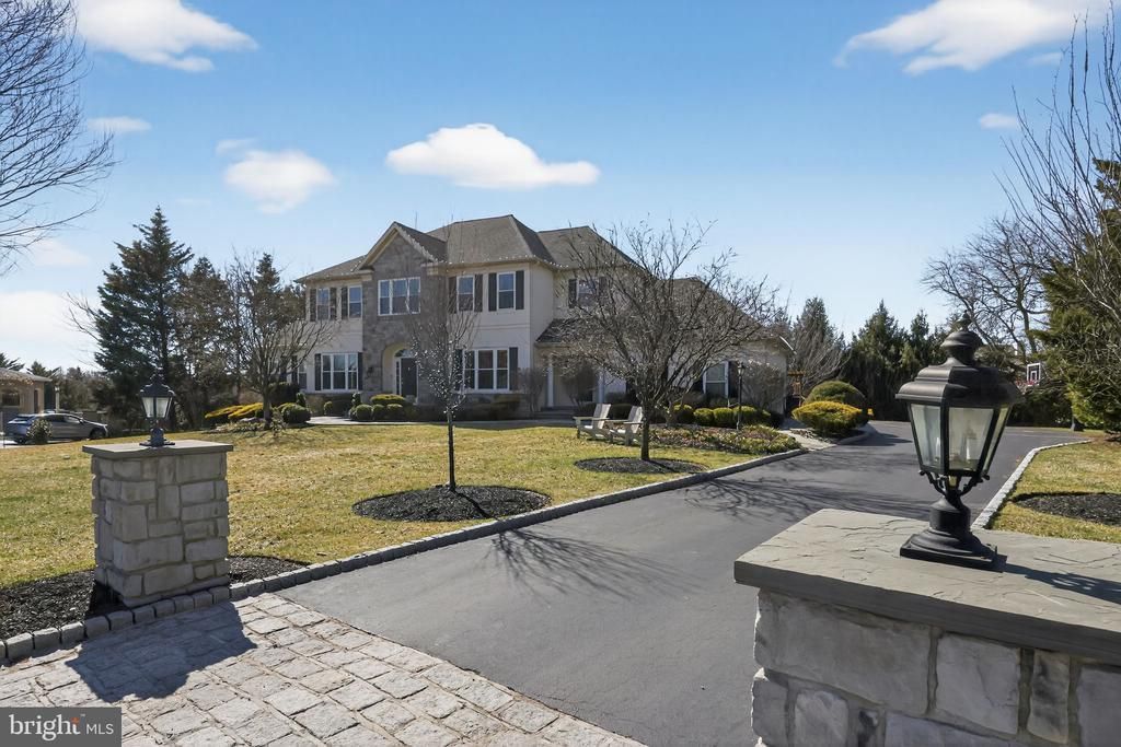 705 Tatum Lane, Plymouth Meeting, PA 19462 Main Photo