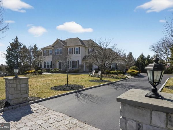 705 TATUM LANE, PLYMOUTH MEETING, PA 19462