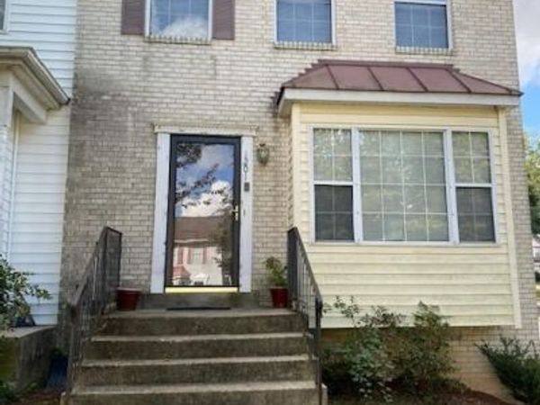 1201 DILLON COURT, CAPITOL HEIGHTS, MD 20743