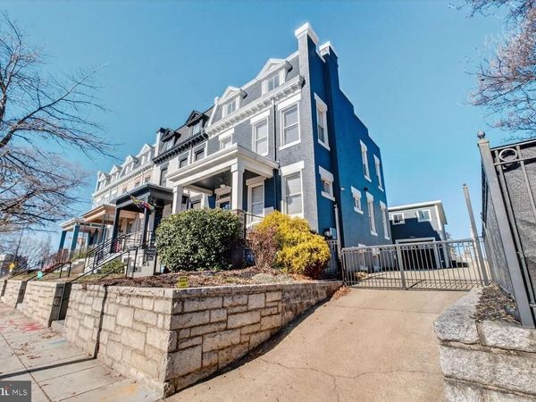 136 RHODE ISLAND AVENUE NE, WASHINGTON, DC 20002