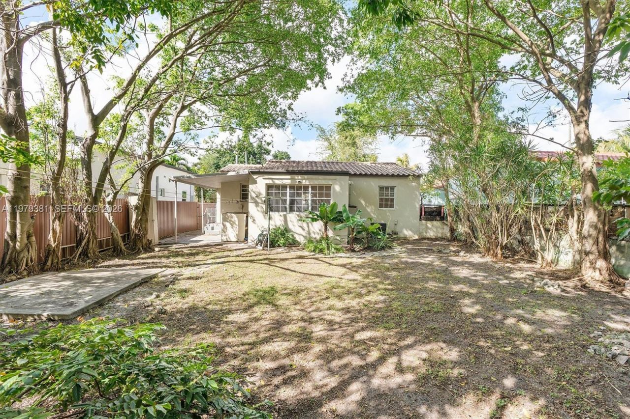 2508 SW 19th Ter, Miami, FL 33145 Photo