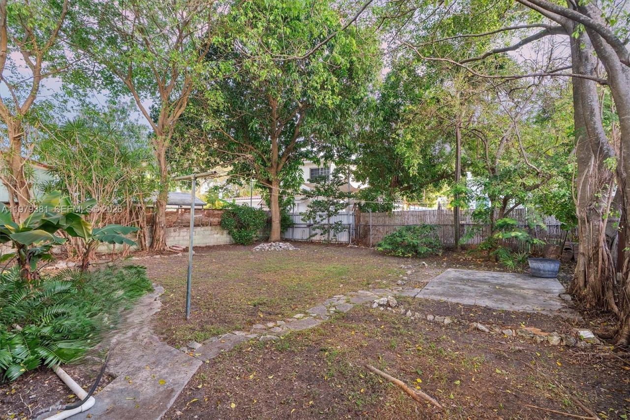 2508 SW 19th Ter, Miami, FL 33145 Photo