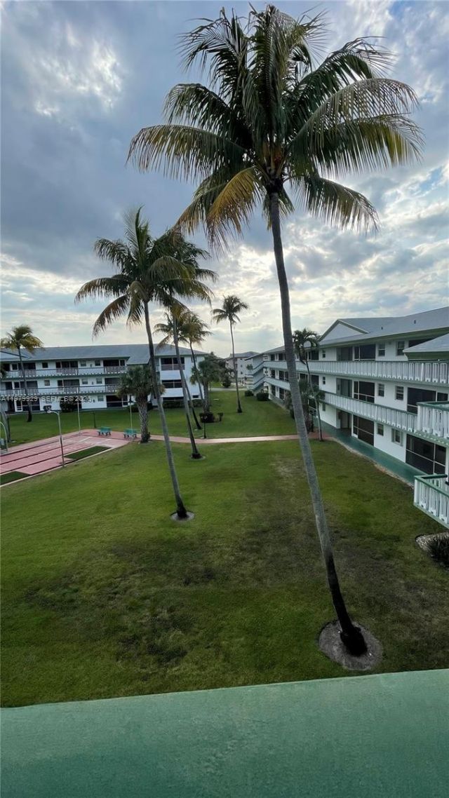 5300 Washington St, Unit J312, Hollywood, FL 33021 Photo