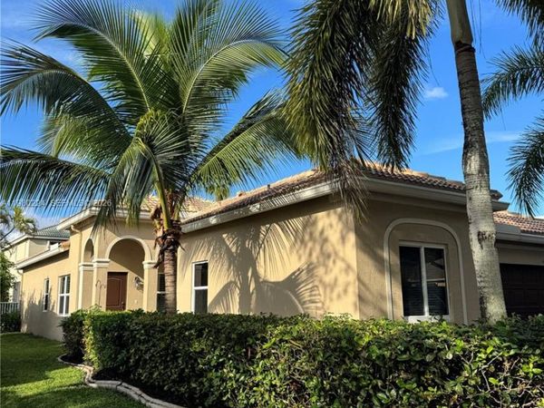 4321 Willow Ridge Dr, Weston, FL 33331