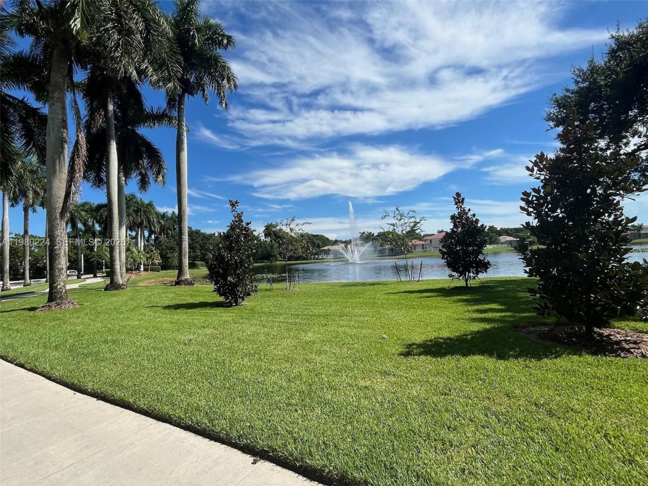 4321 Willow Ridge Dr, Weston, FL 33331 Photo