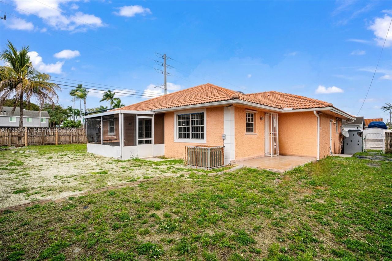 1700 SW 97th Ave , Miramar, FL 33025 Photo