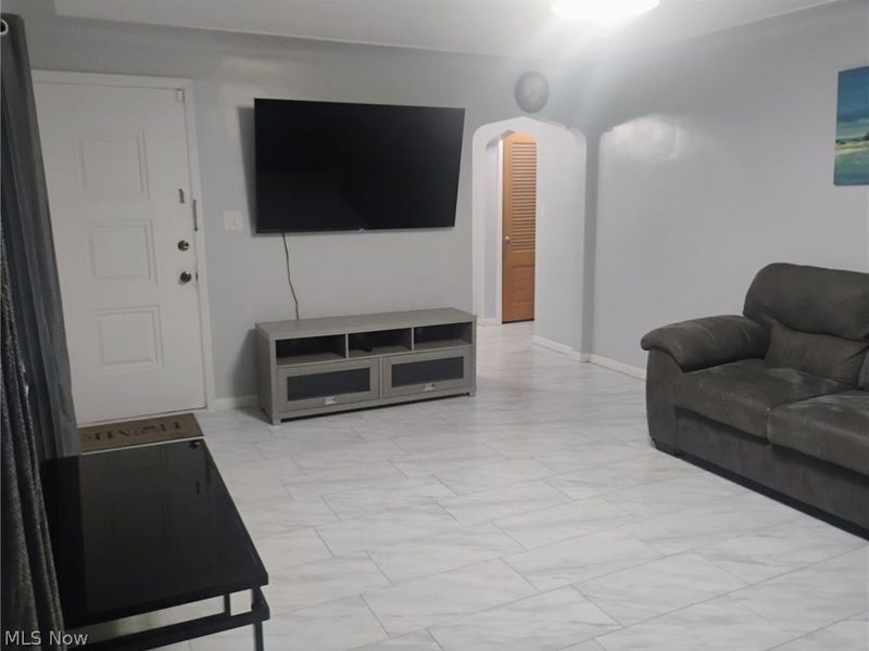 5007 Sheridan Road, Youngstown, OH 44514 Photo 3