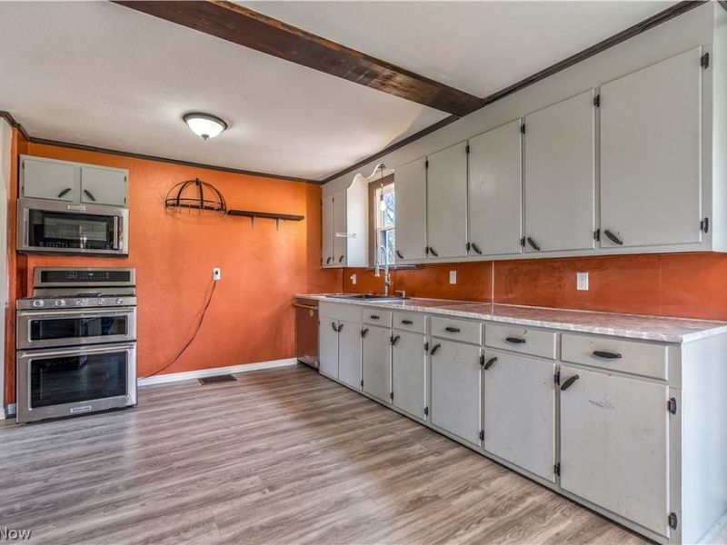 1889 Faircrest Street SE, Canton, OH 44707 Photo 14