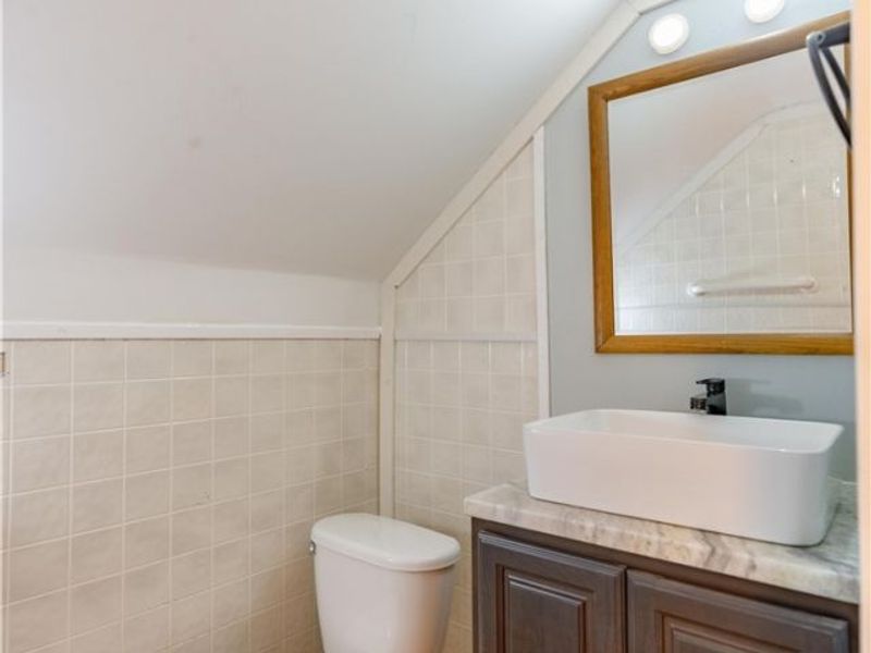 1889 Faircrest Street SE, Canton, OH 44707 Photo 26