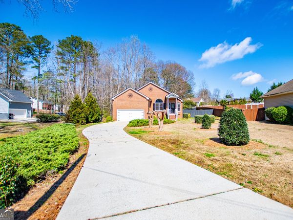 108 Hunter Way, Carrollton, GA 30116