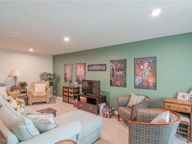 131 Wanda Court , Kent, OH 44240 Photo 17