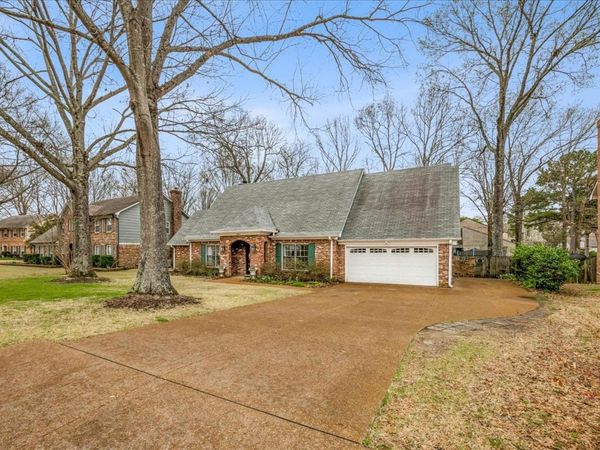 8193 KIMBROOK DR, Germantown, TN 38138