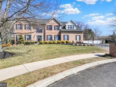 23 LAURA COURT, SINKING SPRING, PA 19608