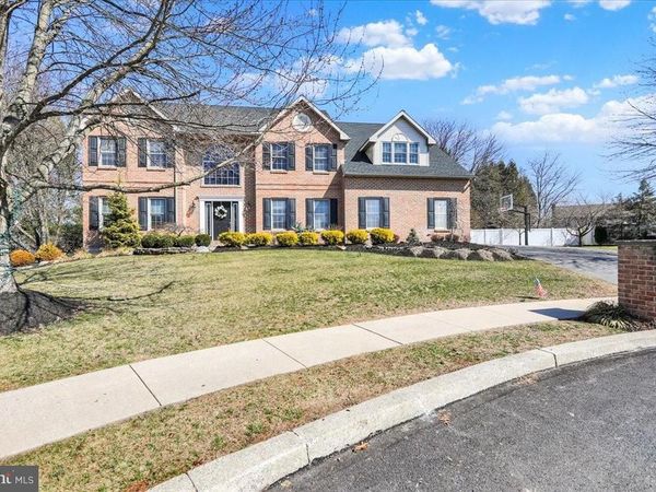 23 LAURA COURT, SINKING SPRING, PA 19608