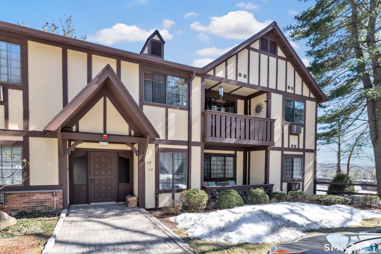 125 Warner Hill, Unit 110, Stratford, CT 06614 Main Photo