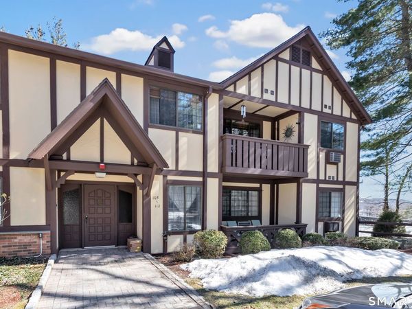 125 Warner Hill, Unit 110, Stratford, CT 06614