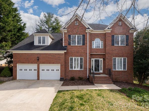 9 Rosebay Lane, Asheville, NC 28803