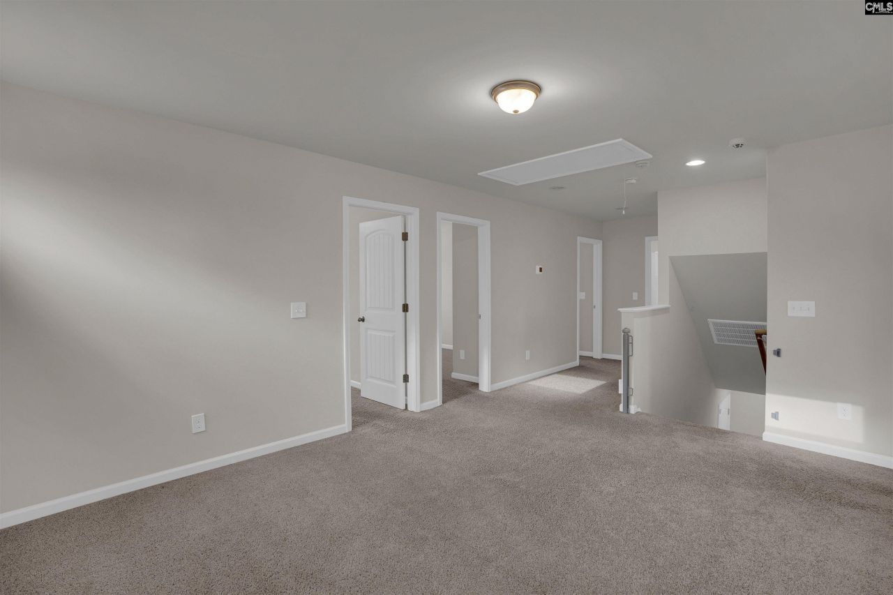 275 Niblick Drive  Photo 9