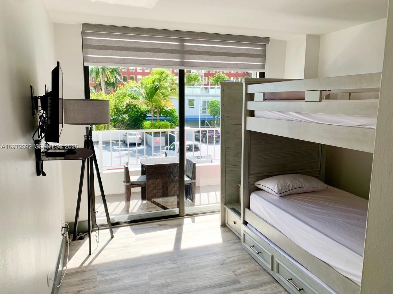 200 SE 15th Rd , Unit 3J, Miami, FL 33129 Photo