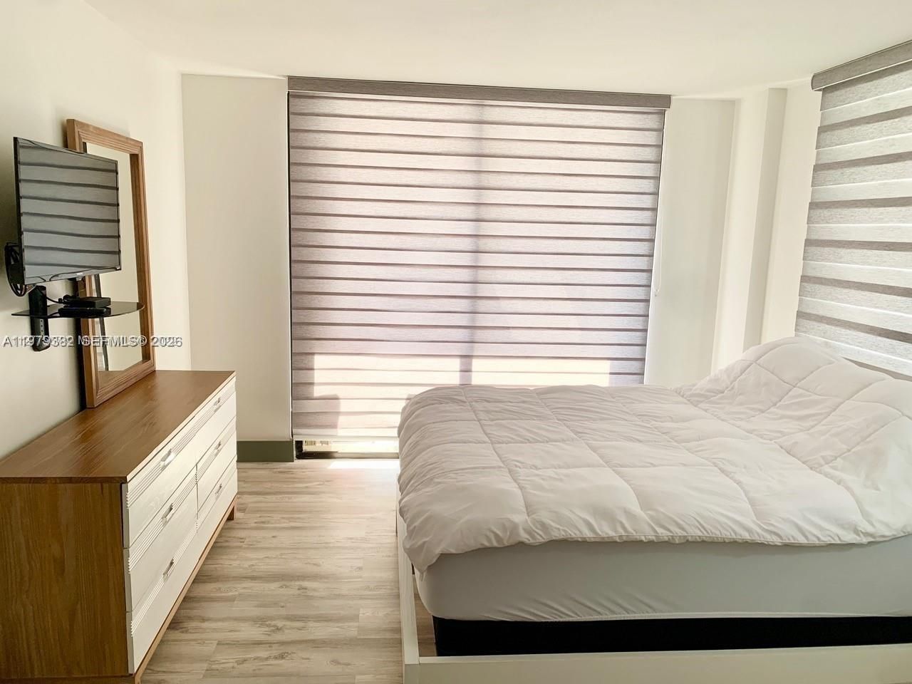 200 SE 15th Rd , Unit 3J, Miami, FL 33129 Photo