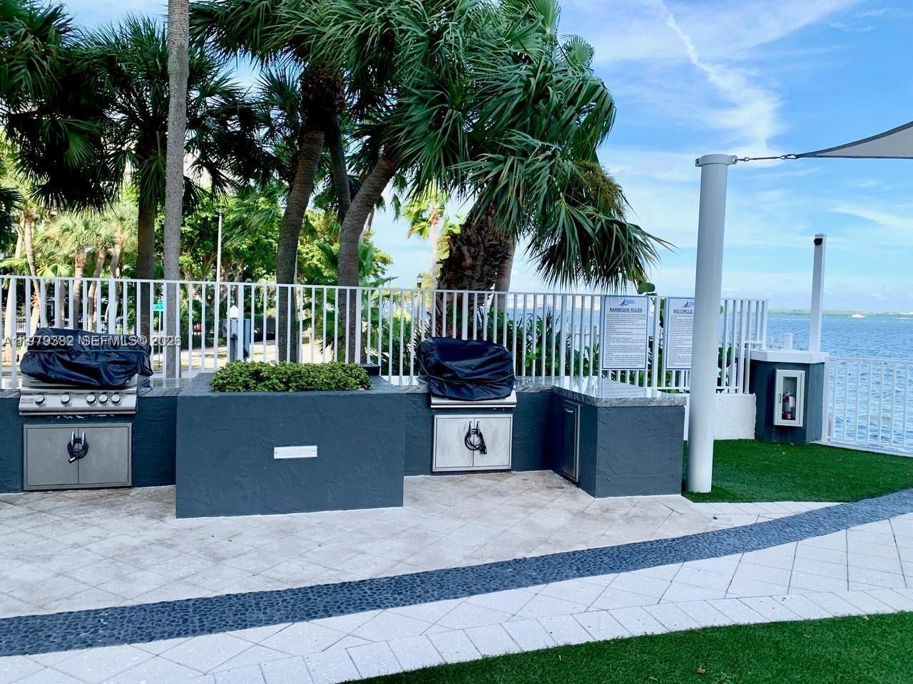 200 SE 15th Rd , Unit 3J, Miami, FL 33129 Photo