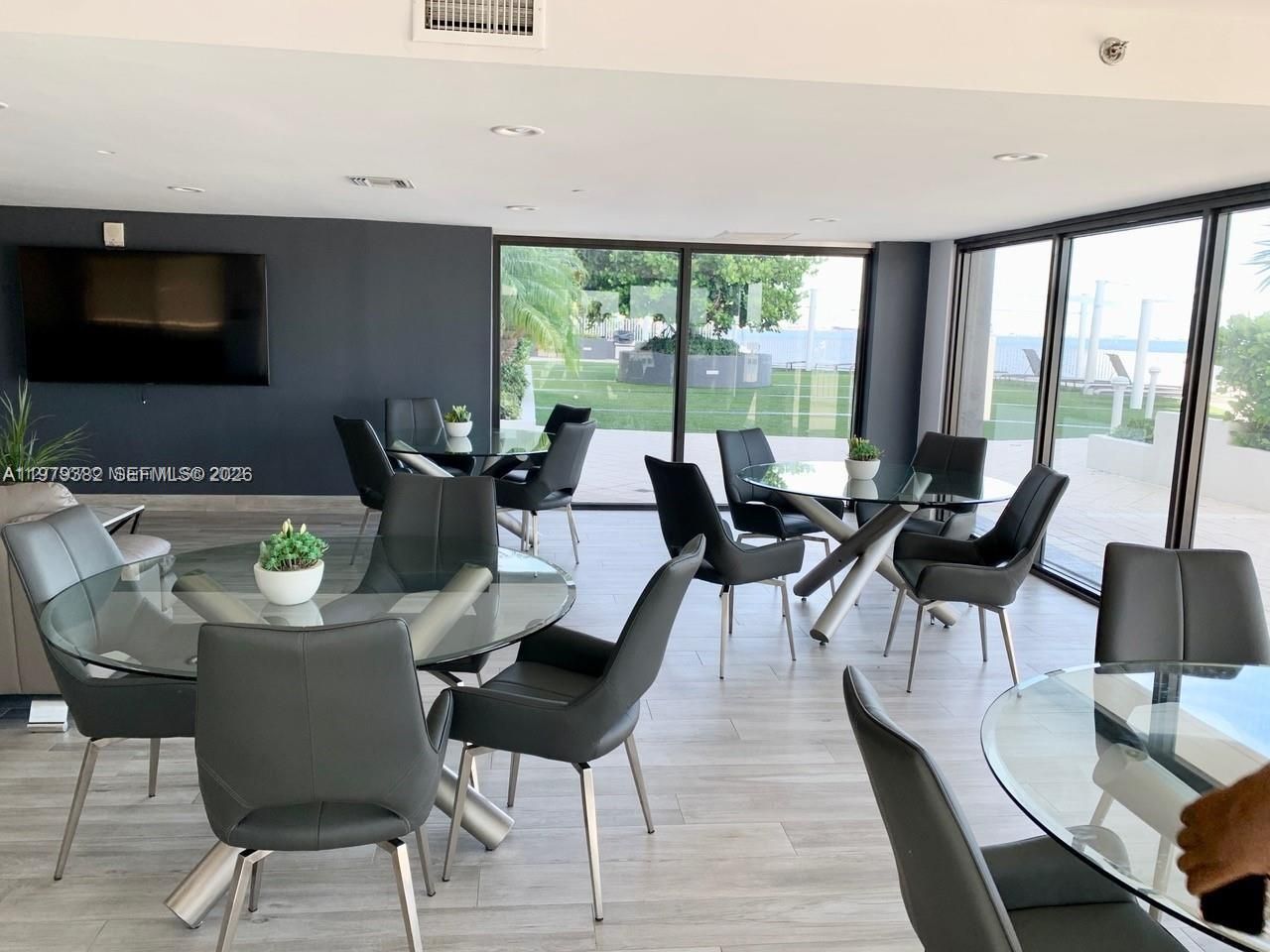 200 SE 15th Rd , Unit 3J, Miami, FL 33129 Photo