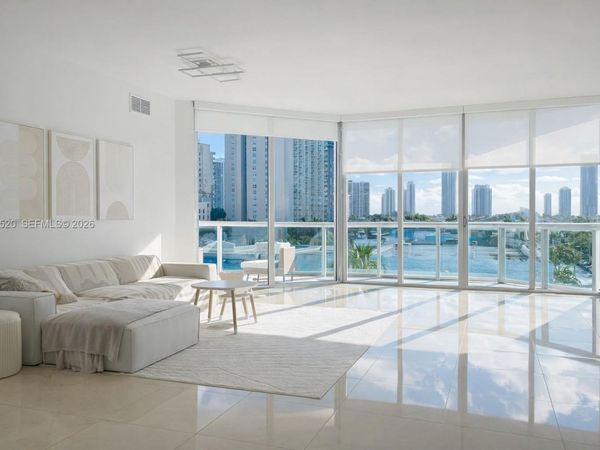 3131 NE 188th St , Unit 2-606, Aventura, FL 33180