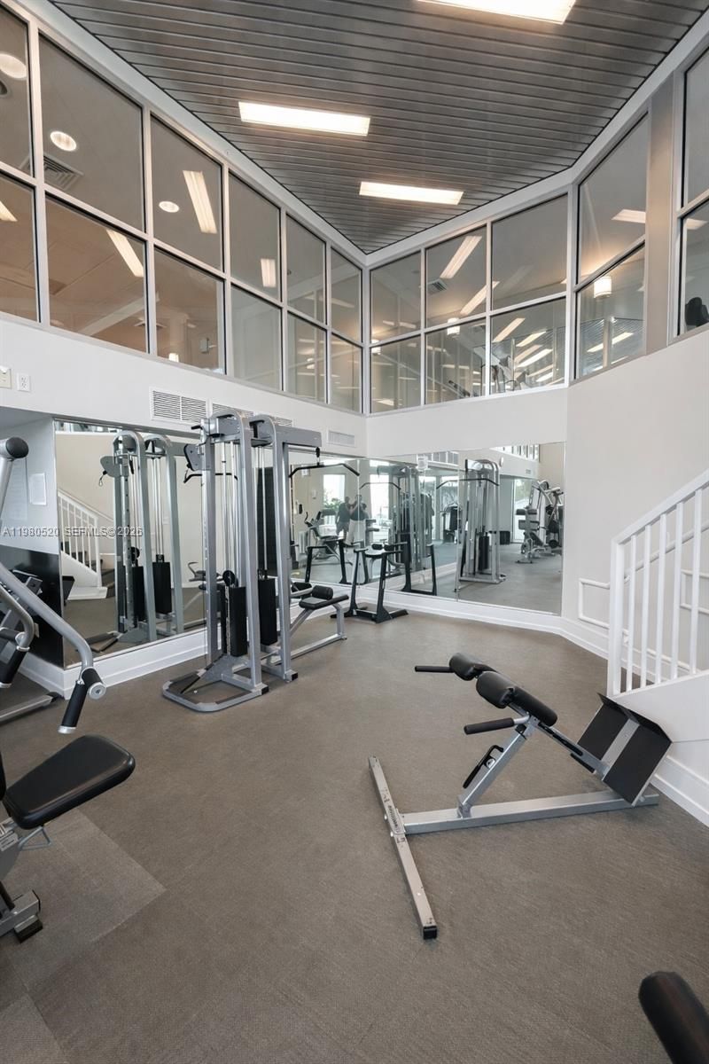 3131 NE 188th St, Unit 2-606, Aventura, FL 33180 Photo