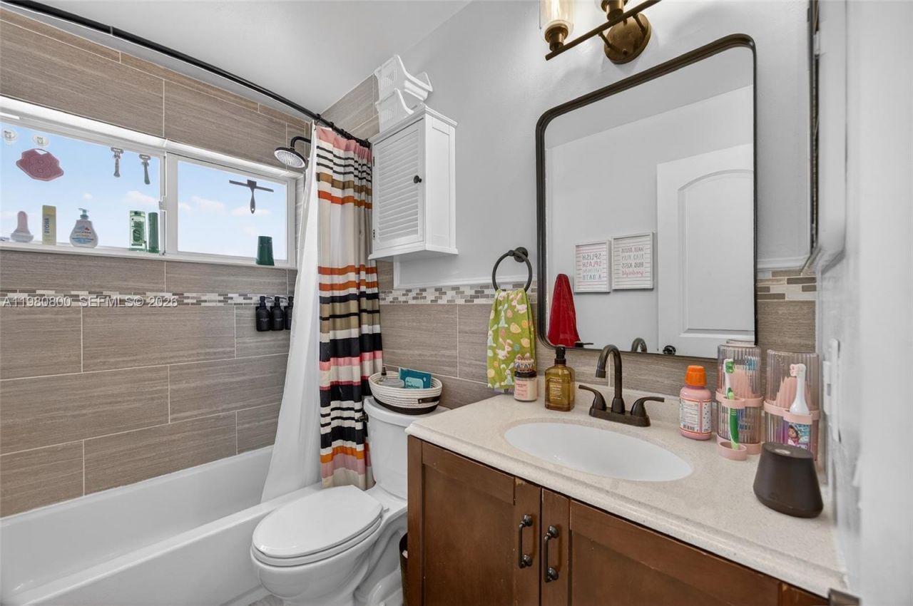 15260 SW 57th St, Miami, FL 33193 Photo