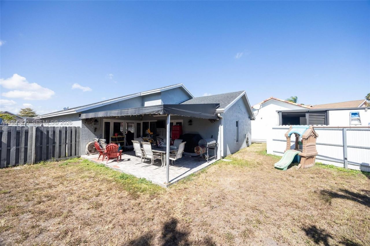 15260 SW 57th St, Miami, FL 33193 Photo