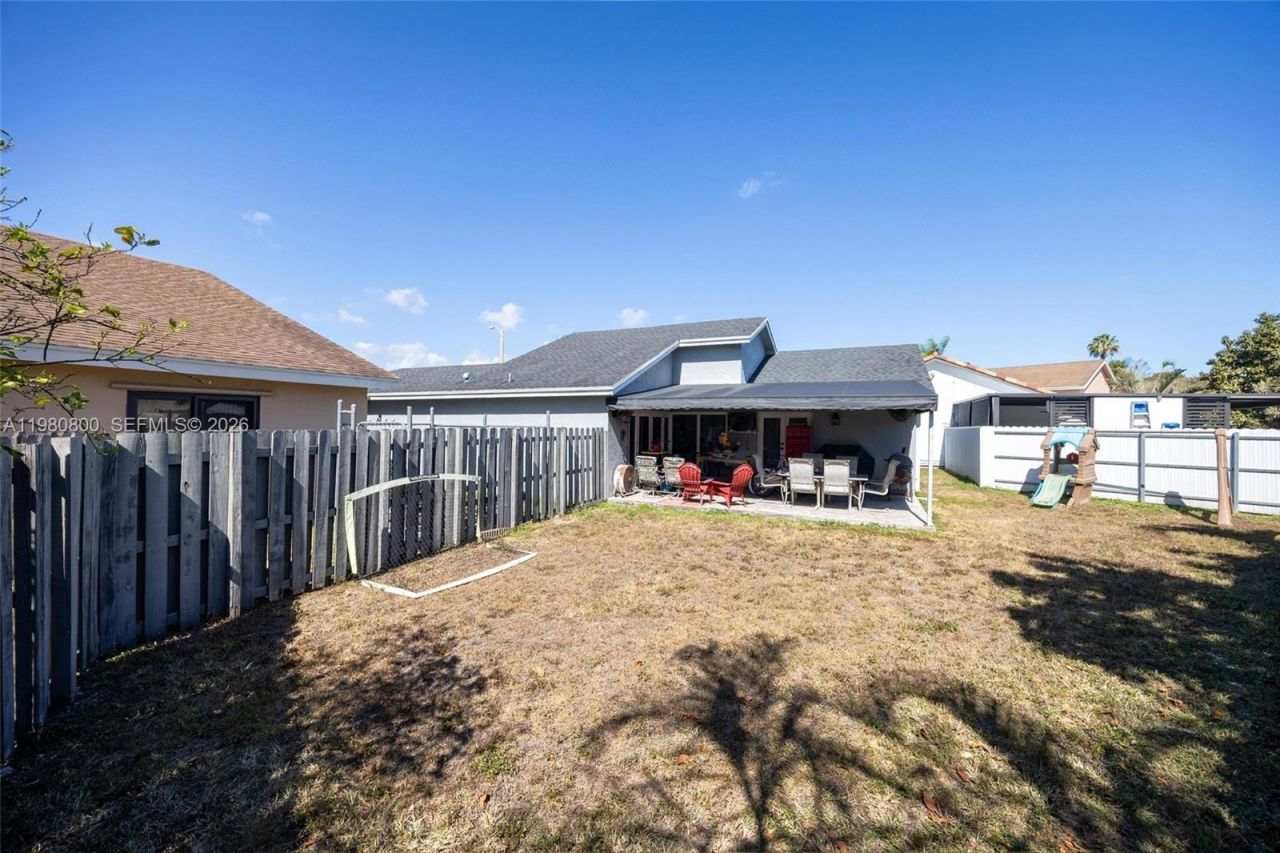 15260 SW 57th St, Miami, FL 33193 Photo