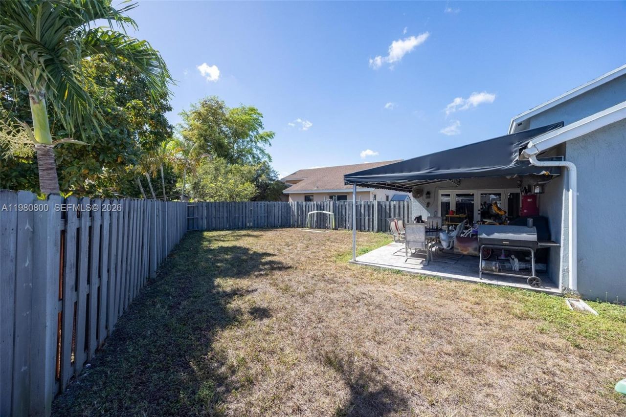 15260 SW 57th St, Miami, FL 33193 Photo