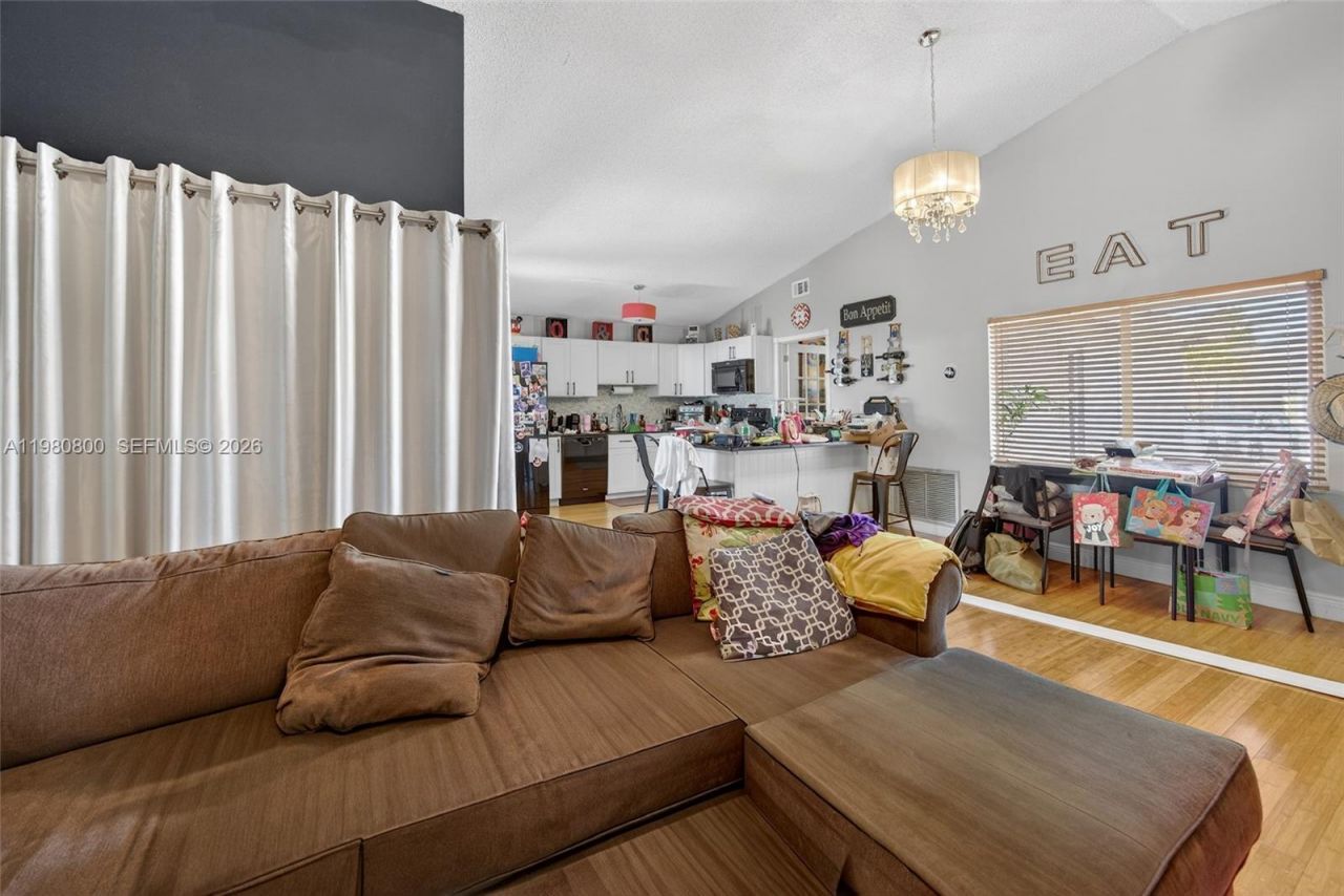 15260 SW 57th St, Miami, FL 33193 Photo