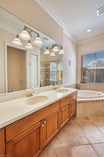 7051 Bergamo Way, Unit 201, Fort Myers, FL 33966 Photo