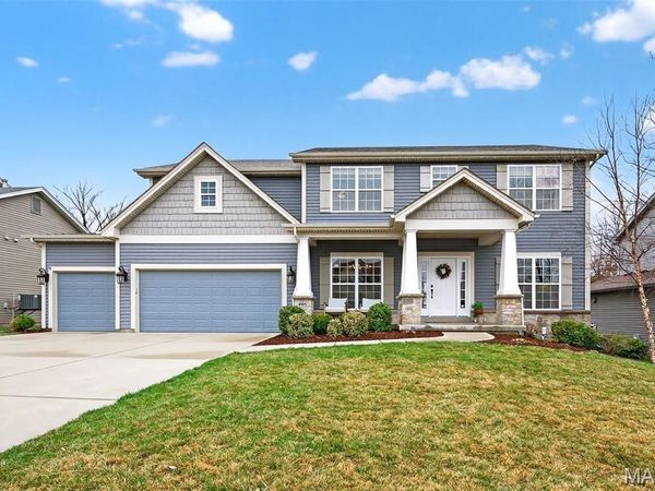 205 Wyndemere Lane , Lake St Louis, MO 63367