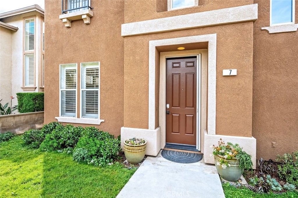 7 Three Rivers, Irvine, CA 92602 Main Photo