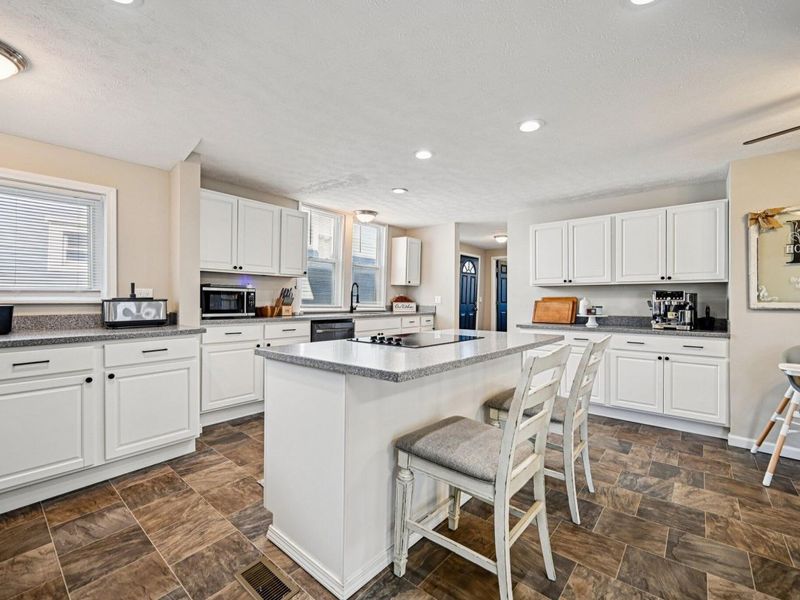 525 N Main Street, Bellefontaine, OH 43311 Photo 13