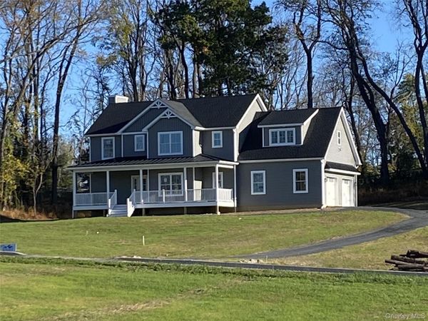 17 Sunset Lane, New Hampton, NY 10958