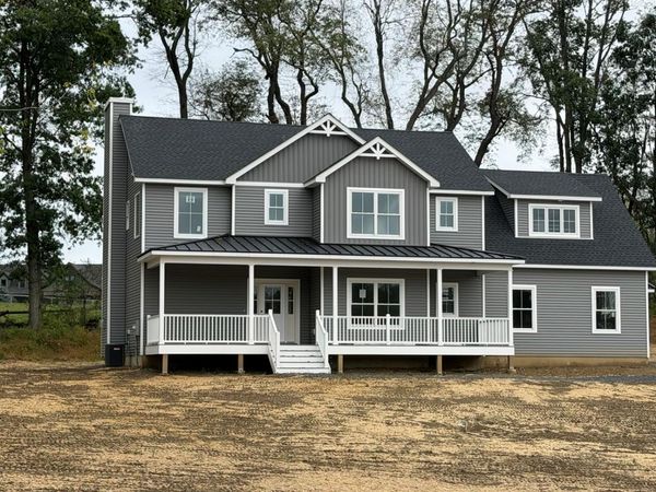 17 Sunset Lane, New Hampton, NY 10958