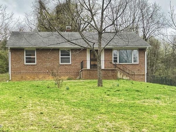 2525 Belt Rd, Knoxville, TN 37920