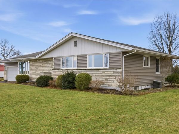 409 North Avenue , Penn Yan, NY 14527