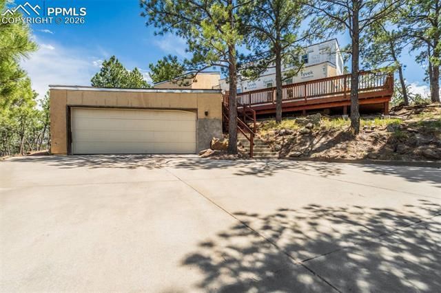 570 Buckeye Drive, Colorado Springs, CO 80919 Main Photo