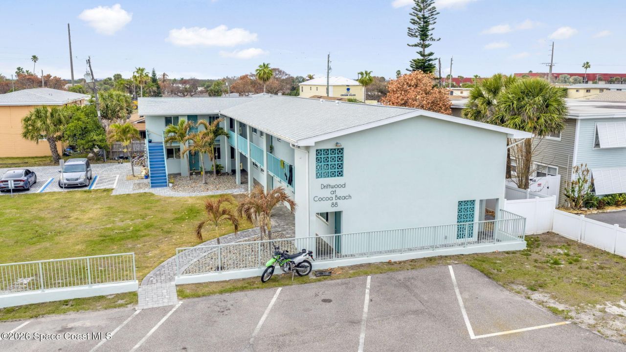888 S Atlantic Avenue , Cocoa Beach, FL 32931 Photo