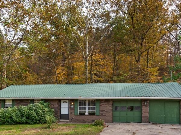 1931 Bills Creek Road, Winfield, WV 25213