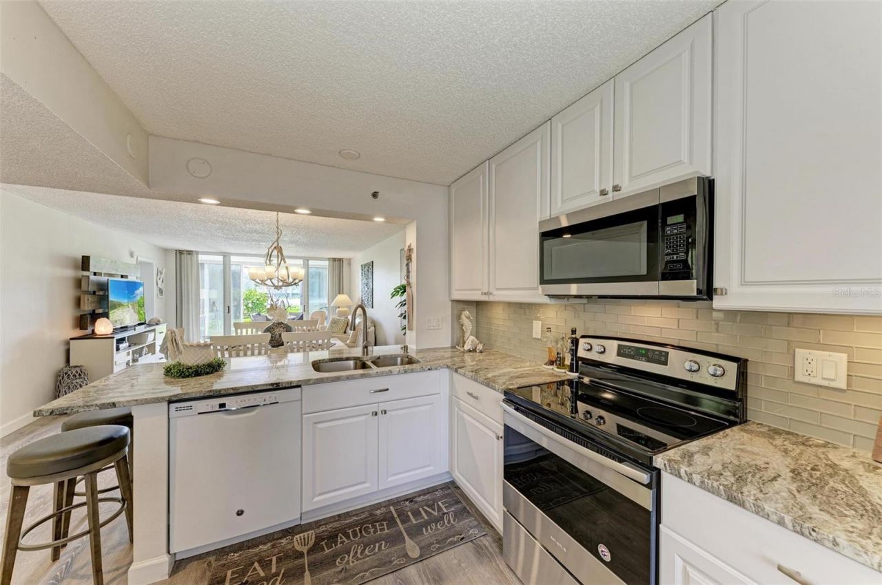 4480 Fairways Boulevard , Unit 109, Bradenton, FL 34209 Photo