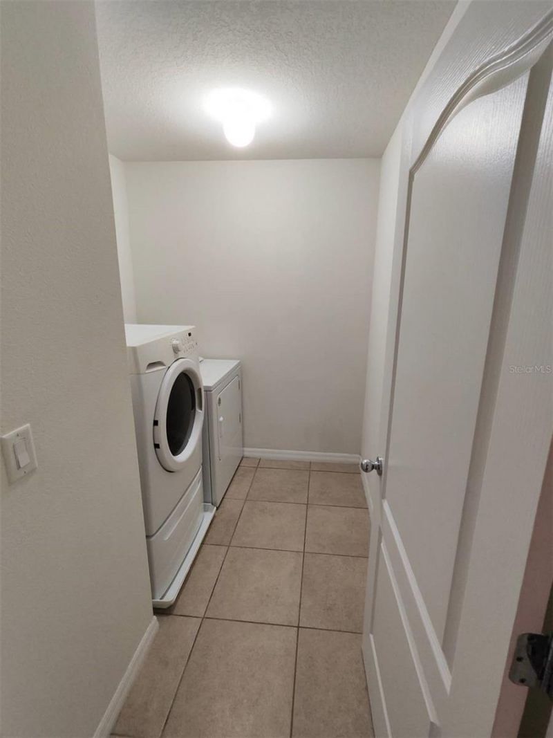 406 Nova Drive , Davenport, FL 33837 Photo