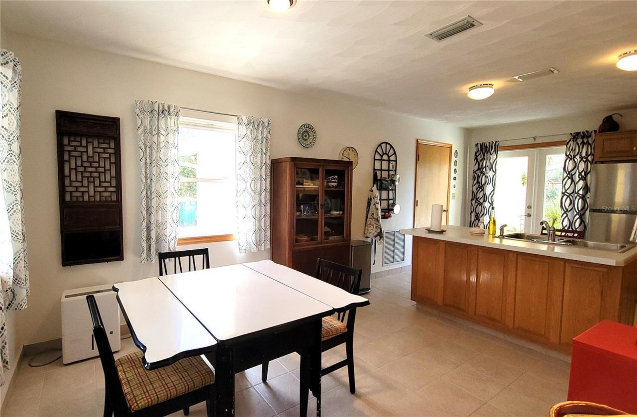 306 S Kingsbury Boulevard , Deland, FL 32720 Photo