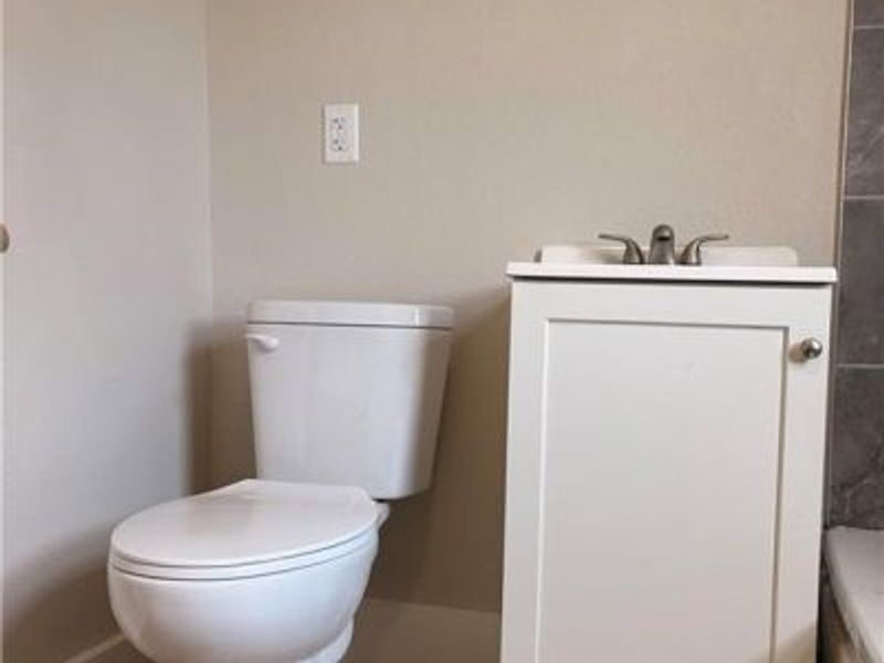 202 E Main Street, New Paris, OH 45347 Photo 27